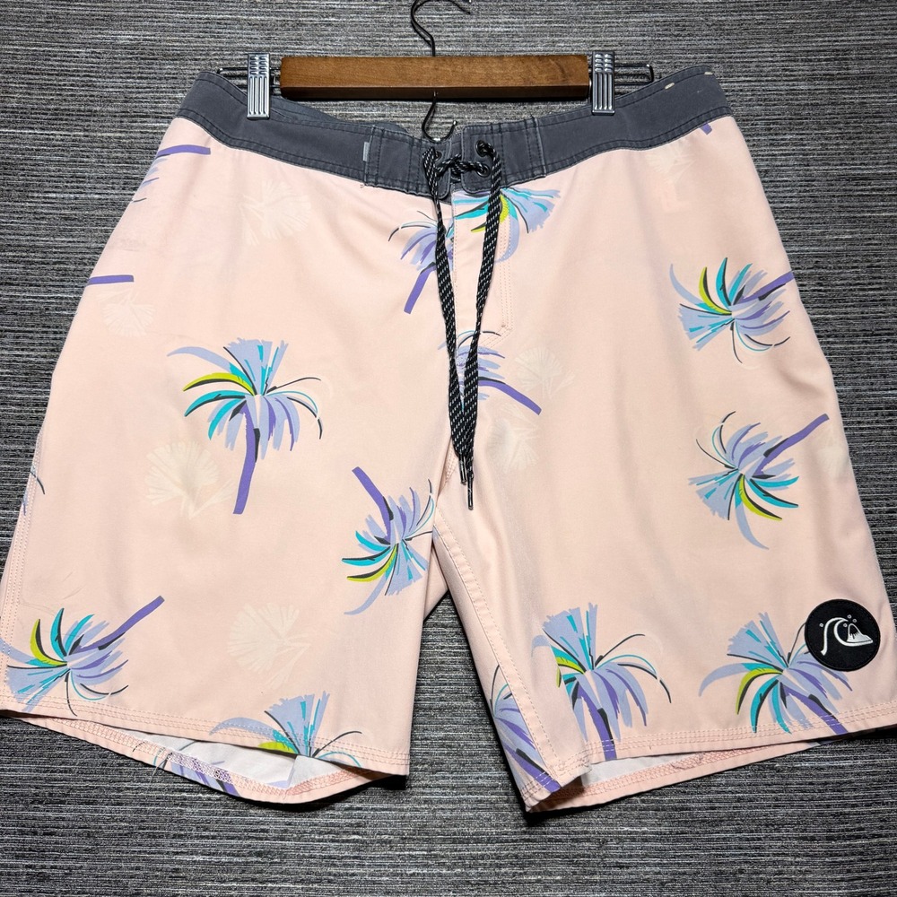 Quiksilver Board Shorts Men 31 Pink Palm Tree Highline Surfsilk EQYBS04607